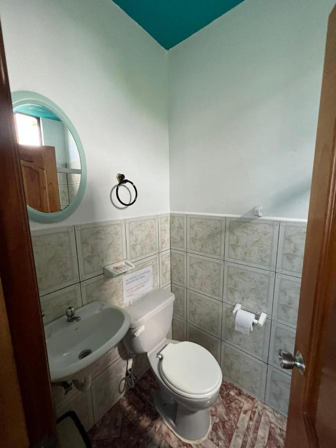 פורטו וילאמיל Hostal Brisas Del Mar מראה חיצוני תמונה