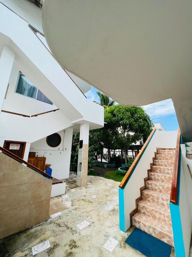 פורטו וילאמיל Hostal Brisas Del Mar מראה חיצוני תמונה